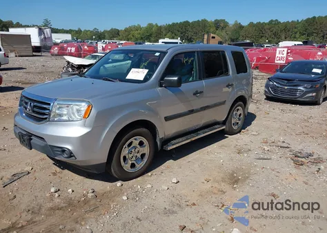 2015 Honda Pilot Lx из США, поврежденный, VIN 5FNYF4H28FB010154